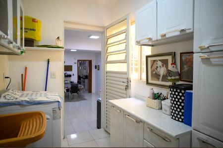 Casa à venda com 180m², 2 quartos e 2 vagas Casa à venda com 180m², 2 quartos e 2 vagasÁrea de Serviço