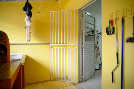 Casa à venda com 180m², 2 quartos e 2 vagas Casa à venda com 180m², 2 quartos e 2 vagasChurrasqueira