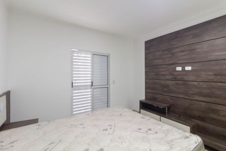 Casa para alugar com 180m², 2 quartos e 3 vagas Casa para alugar com 180m², 2 quartos e 3 vagasSuíte