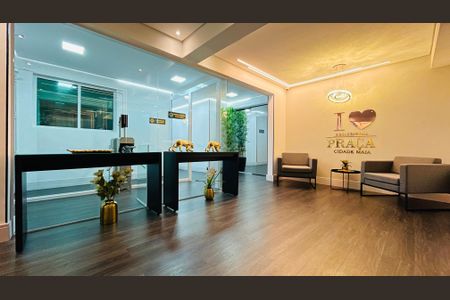 Apartamento para alugar com 68m², 2 quartos e 1 vaga Apartamento para alugar com 68m², 2 quartos e 1 vagaHall social