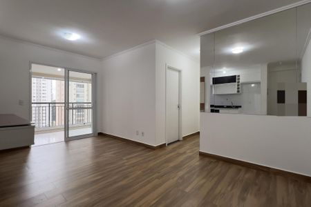 Sala de apartamento para alugar com 2 quartos, 68m² em Jardim Flor da Montanha, Guarulhos