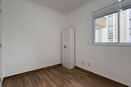 Apartamento para alugar com 68m², 2 quartos e 1 vaga Apartamento para alugar com 68m², 2 quartos e 1 vagaQuarto
