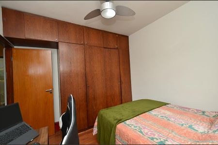 Apartamento à venda com 75m², 3 quartos e sem vagaQuarto 3