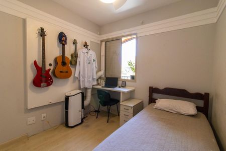 Apartamento à venda com 92m², 3 quartos e 2 vagasQuarto 3