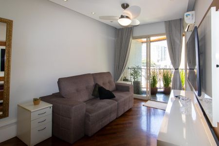 Sala de apartamento à venda com 3 quartos, 92m² em Cambuí, Campinas