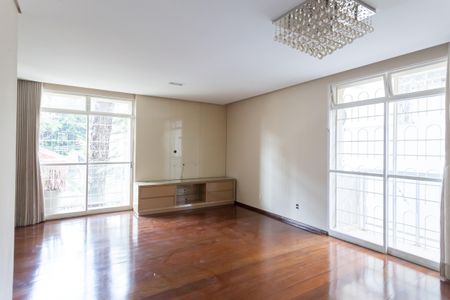 sala de apartamento à venda com 3 quartos, 140m² em Floresta, Belo Horizonte
