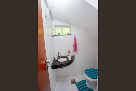 Lavabo de casa à venda com 3 quartos, 95m² em Vila Beneves, Contagem