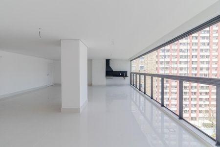 Apartamento à venda com 208m², 3 quartos e 3 vagasSala