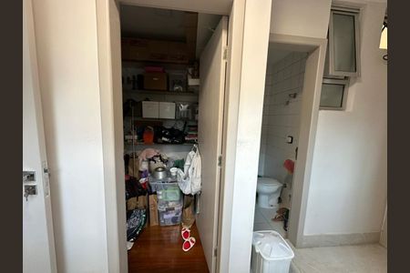 Apartamento à venda com 162m², 4 quartos e 2 vagasDCE