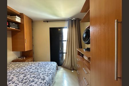 Quarto 1 de casa de condomínio para alugar com 2 quartos, 93m² em Conjunto Residencial Vista Verde, São Paulo
