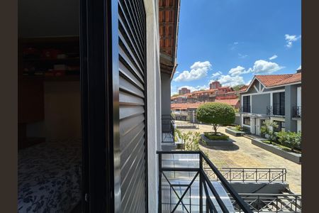 Varanda do Quarto 1 de casa de condomínio para alugar com 2 quartos, 93m² em Conjunto Residencial Vista Verde, São Paulo