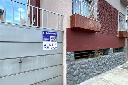 Apartamento à venda com 90m², 3 quartos e 1 vaga Apartamento à venda com 90m², 3 quartos e 1 vagaPlaca instalada