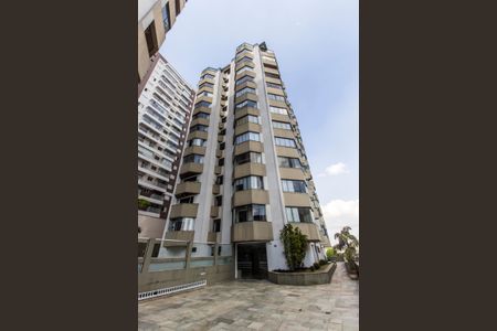 Apartamento para alugar com 112m², 3 quartos e 2 vagasFachada