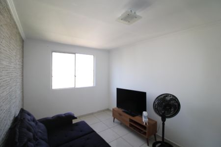 Sala de apartamento para alugar com 2 quartos, 48m² em Jardim do Tiro, São Paulo