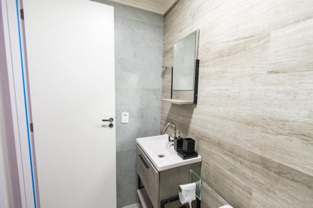 Banheiro de apartamento para alugar com 1 quarto, 24m² em Mooca, São Paulo