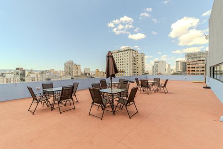 Studio para alugar com 33m², 1 quarto e sem vaga Studio para alugar com 33m², 1 quarto e sem vagaTerraço
