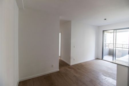 Sala de apartamento para alugar com 3 quartos, 73m² em Jardim Esperanca, Barueri