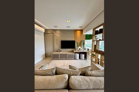 Sala de apartamento à venda com 3 quartos, 116m² em Umuarama, Osasco