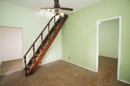 Sala de apartamento para alugar com 3 quartos, 65m² em Brás de Pina, Rio de Janeiro