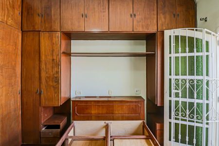 Casa à venda com 184m², 3 quartos e 2 vagasSuite