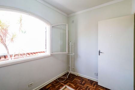 Casa à venda com 184m², 3 quartos e 2 vagasQuarto 02