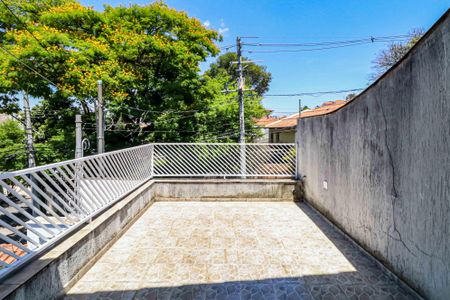 Casa à venda com 184m², 3 quartos e 2 vagasSuite - Varanda