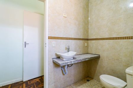 Casa à venda com 184m², 3 quartos e 2 vagasSuite - Banheiro