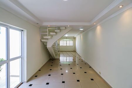 Sala de casa à venda com 3 quartos, 184m² em Cidade São Francisco, São Paulo