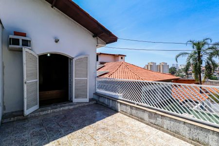 Casa à venda com 184m², 3 quartos e 2 vagasSuite - Varanda