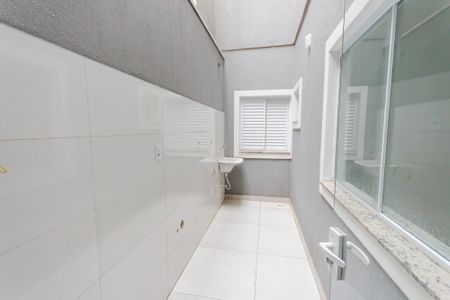 Apartamento à venda com 60m², 2 quartos e 1 vaga Apartamento à venda com 60m², 2 quartos e 1 vagaÁrea de Serviço