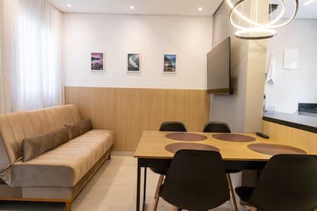 Sala de apartamento para alugar com 1 quarto, 38m² em Vila Regente Feijó, São Paulo