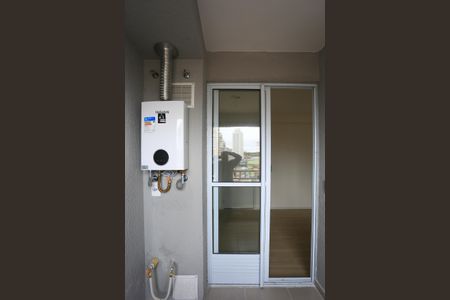 Apartamento para alugar com 32m², 2 quartos e sem vaga Apartamento para alugar com 32m², 2 quartos e sem vagavaranda