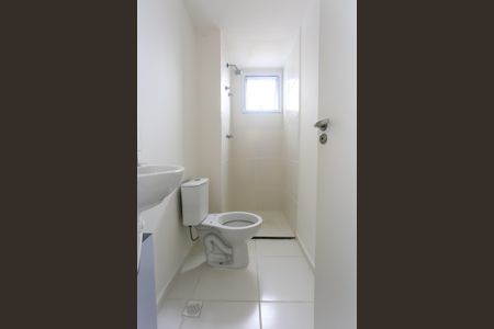 Apartamento para alugar com 32m², 2 quartos e sem vaga Apartamento para alugar com 32m², 2 quartos e sem vagaBanheiro
