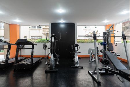 Apartamento para alugar com 98m², 2 quartos e 1 vaga Apartamento para alugar com 98m², 2 quartos e 1 vagaÁrea comum - Academia