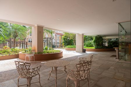 Apartamento para alugar com 98m², 2 quartos e 1 vaga Apartamento para alugar com 98m², 2 quartos e 1 vagaÁrea comum