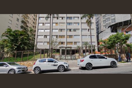 Apartamento para alugar com 98m², 2 quartos e 1 vaga Apartamento para alugar com 98m², 2 quartos e 1 vagaFachada