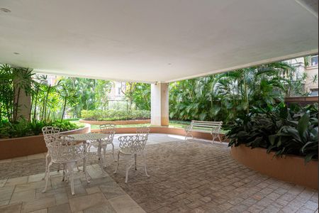 Apartamento para alugar com 98m², 2 quartos e 1 vaga Apartamento para alugar com 98m², 2 quartos e 1 vagaÁrea comum