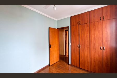 Apartamento à venda com 174m², 4 quartos e 4 vagas Apartamento à venda com 174m², 4 quartos e 4 vagasQuarto 2