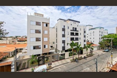 Apartamento à venda com 174m², 4 quartos e 4 vagas Apartamento à venda com 174m², 4 quartos e 4 vagasQuarto