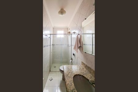 Apartamento à venda com 174m², 4 quartos e 4 vagas Apartamento à venda com 174m², 4 quartos e 4 vagasBanheiro 2