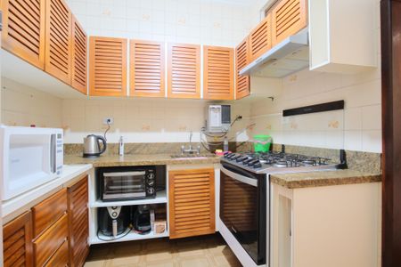 Casa à venda com 235m², 3 quartos e 4 vagasCozinha