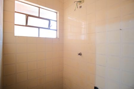 Casa à venda com 235m², 3 quartos e 4 vagasBanheiro de serviço