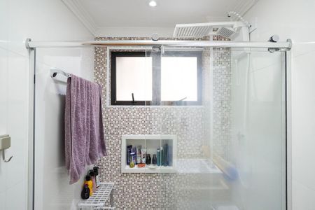 Apartamento à venda com 140m², 4 quartos e 2 vagasBanheiro da suíte 1