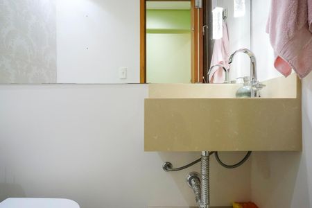 Apartamento à venda com 140m², 4 quartos e 2 vagasLavabo