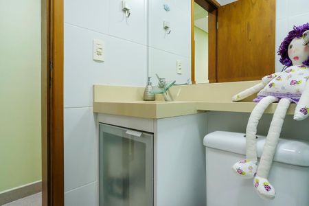 Apartamento à venda com 140m², 4 quartos e 2 vagasBanheiro