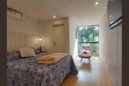 Casa à venda com 4 quartos, 219m² em Alto da Mooca, São Paulo