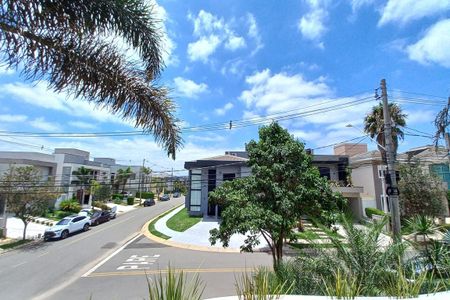 Casa de condomínio à venda com 313m², 3 quartos e 6 vagasVista da Varanda 