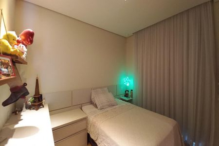 Casa de condomínio à venda com 313m², 3 quartos e 6 vagasQuarto 3 - Suíte