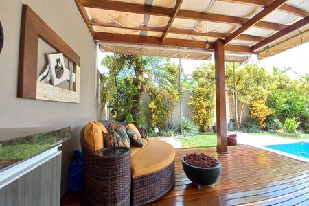 Casa de condomínio à venda com 313m², 3 quartos e 6 vagasÁrea comum