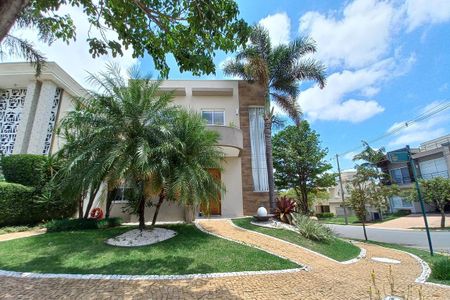 Casa de condomínio à venda com 313m², 3 quartos e 6 vagasFachada do Prédio